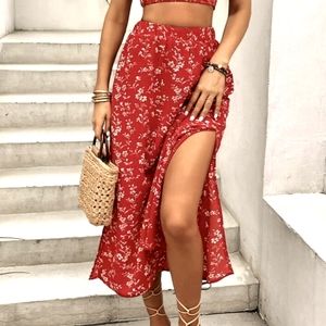 Floral Side Slit Skirt